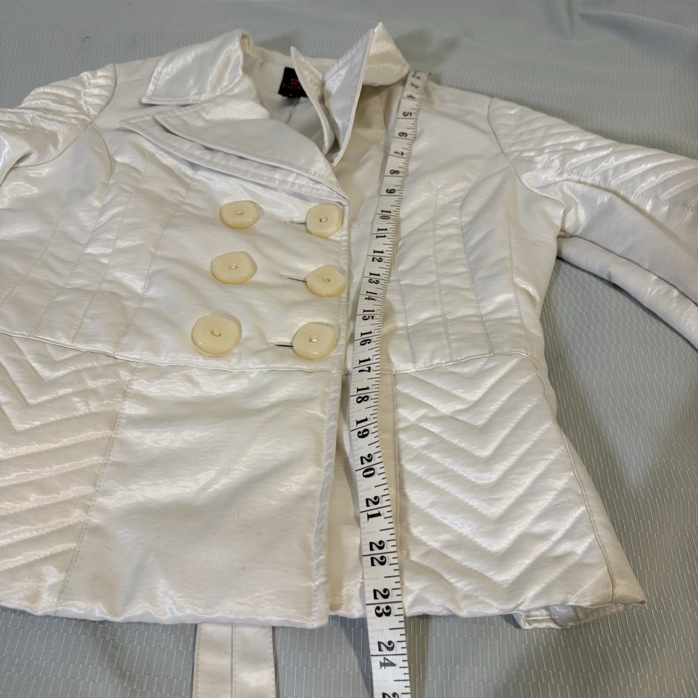 2B Bebe Women's Sz M White Satin Down Feather Filled Winter Puffer Jacket Coat - Picture 5 of 10